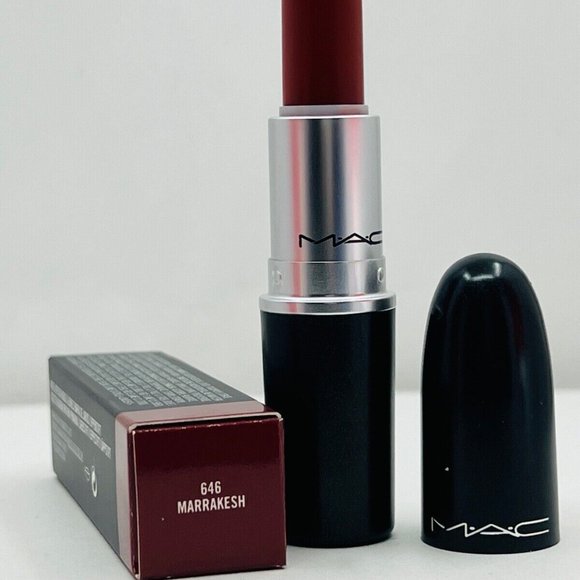 MAC Cosmetics | Matte Lipstik - Picture 3 of 4